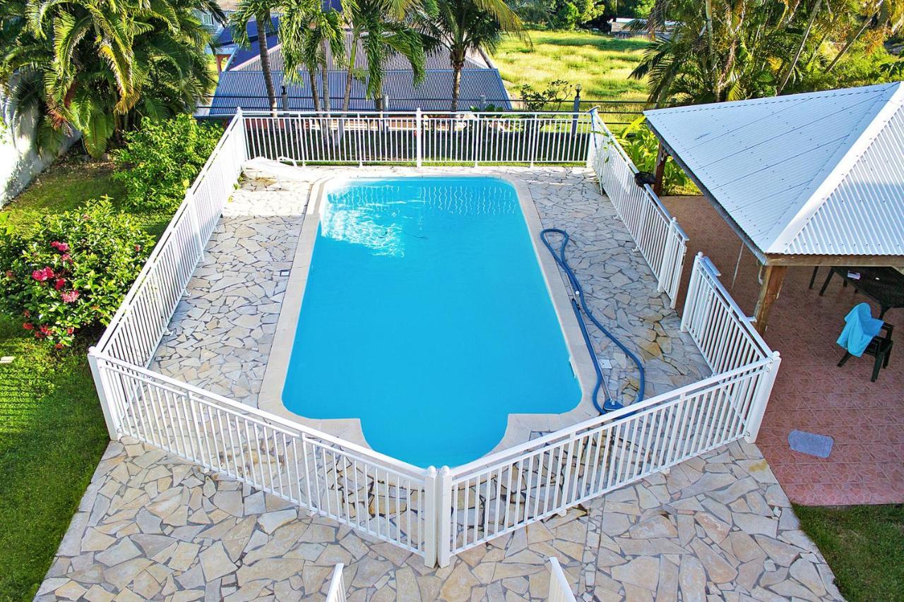 Avec Piscine Partagee Jardin Et Wifi A Anne A 3 Km De La Appartement Sainte-Anne (Grande-Terre)