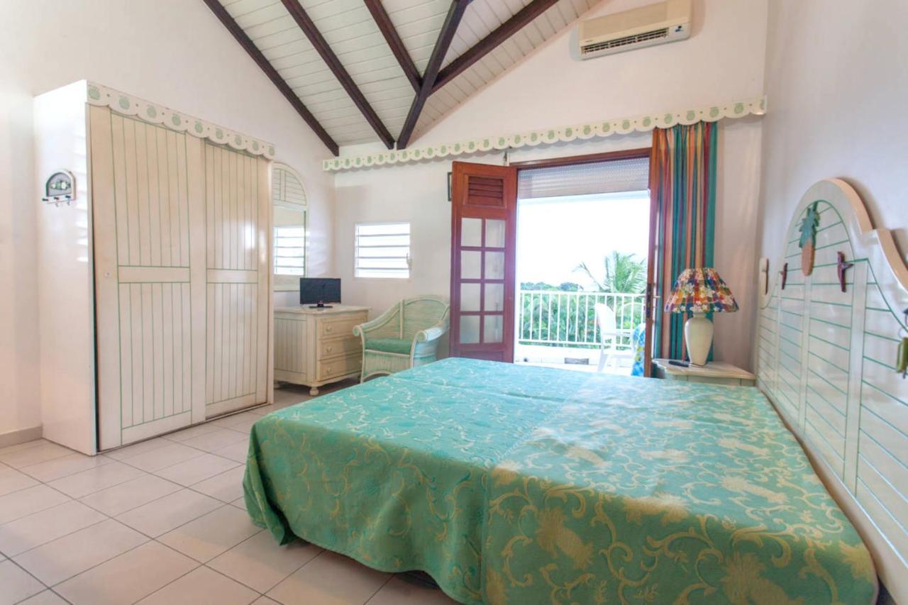 Avec Piscine Partagee Jardin Et Wifi A Anne A 3 Km De La * Sainte-Anne (Grande-Terre)